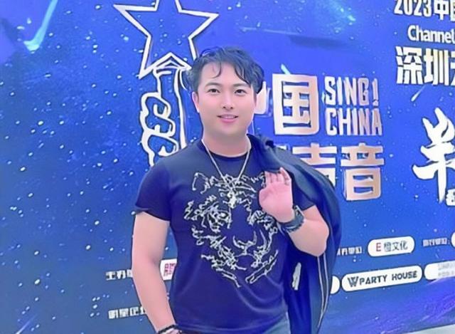 突發！香港歌手因侵犯同性未成年學生，被判入獄43個月