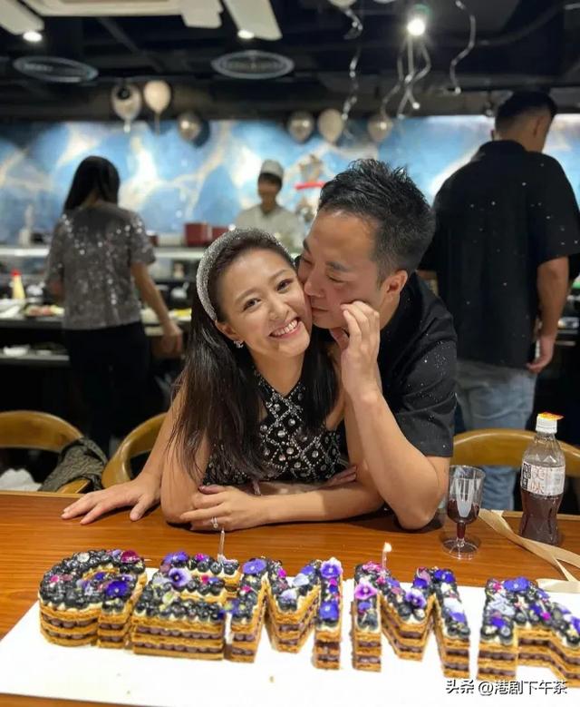 TVB單身花旦與同屆港姐聚會！雖發展平平但結婚生子，做幸福太太