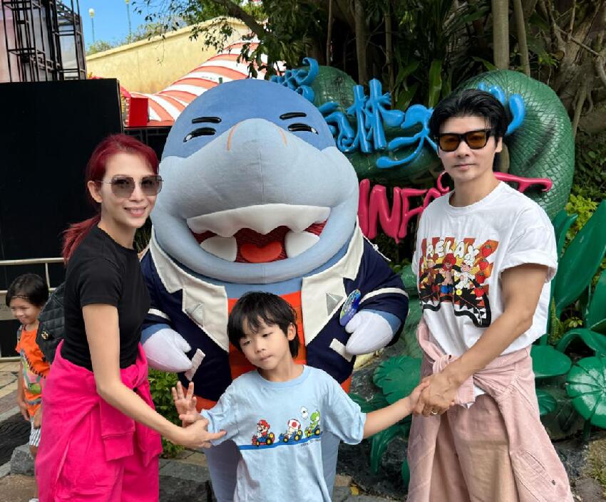香港偶遇蔡少芬一家，沒想到張晉這麼矮，兒子戴眼鏡才6歲就近視