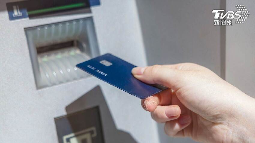 詐騙再升級！60歲嬤接一通電話「8891萬元一夕歸零」當場崩潰，被詐騙血淚實錄，積蓄全沒了...