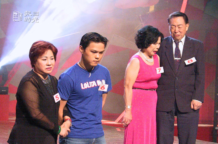 曾轟動全台的33歲「嬤孫戀」！女主角莉莉離世享壽73歲，生前淚吐分手內幕：至今仍在為這段感情贖罪