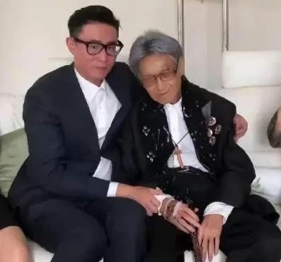 台灣著名主持人赴瑞士安樂死，兒子講述其「死前慘狀」：我非常後悔！