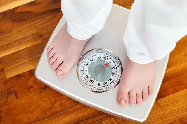 女性過了50歲，體重在多少斤才合適？對照一下，或許你並不胖
