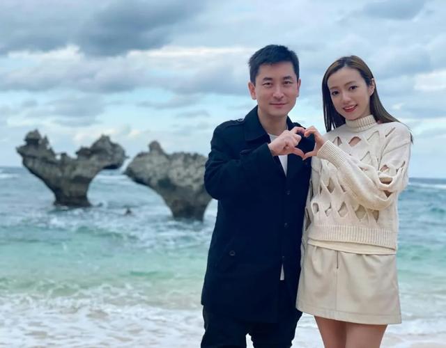 前TVB小花與老公慶祝邊婚，結婚13年仍如少女，兩人暫無生育計劃