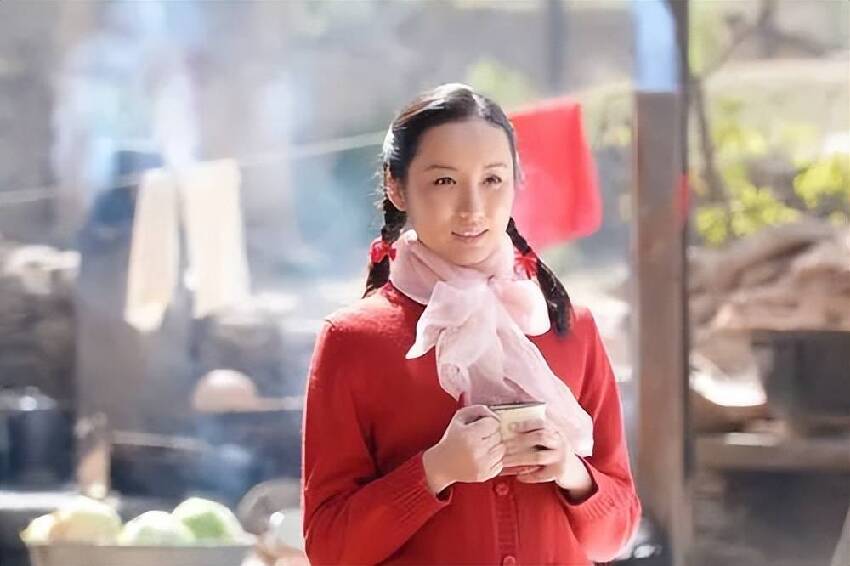 拒嫁胡歌、婉拒霍建華、42歲遭老公背叛，她終為衝動付出了代價！