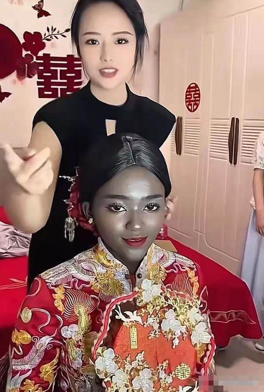 非洲美女愛上「中國農村小伙」堅持結婚「老公曝光」網友全懂了：難怪80萬聘金都拒收