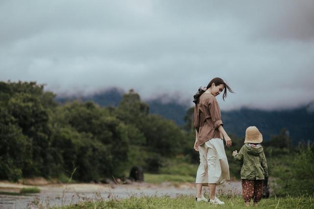 「父母犯3錯,子女一生窮」:有的窮,是父母造成的