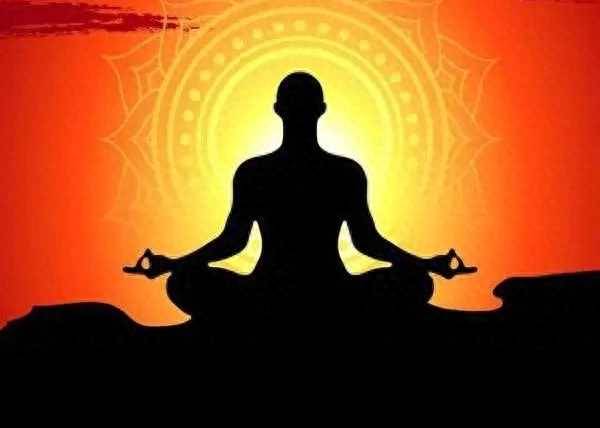當有一天你落魄了，窮得被親人都看不起時， 牢記「4句話」金錢自然就來