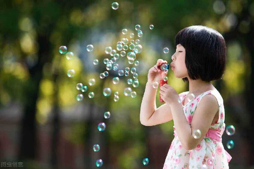 孩子情緒波動大?10個技巧教孩子管理情緒,很有效