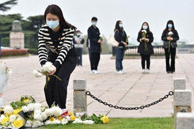 老人說「喪事3人不去，家人順順利利」，這3種人一旦去了，後果很嚴重