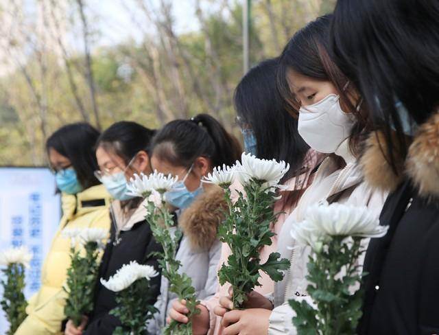 老人說「喪事3人不去，家人順順利利」，這3種人一旦去了，後果很嚴重