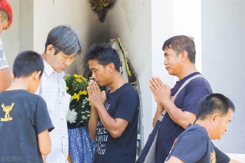 老人說「喪事3人不去，家人順順利利」，這3種人一旦去了，後果很嚴重
