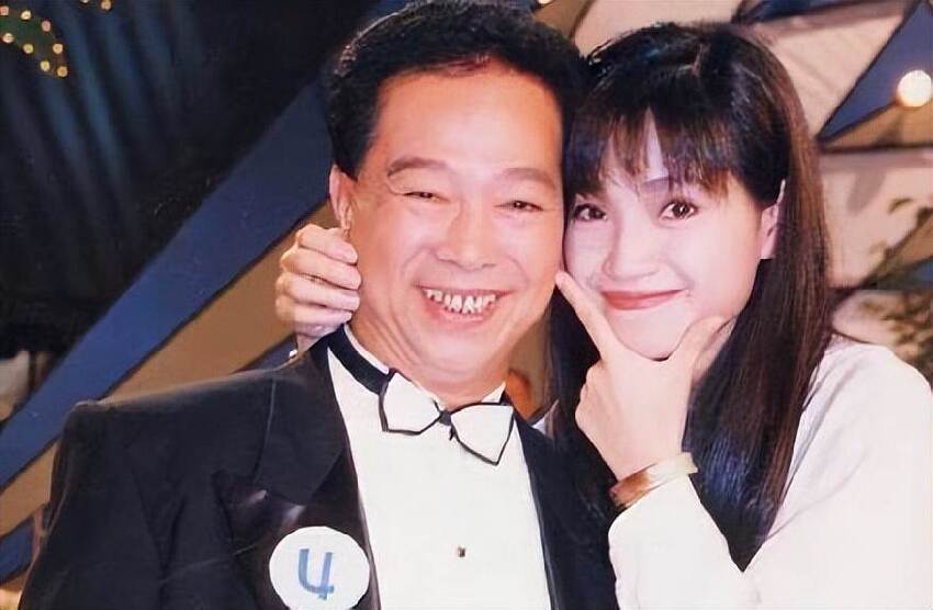 被譽為「永遠的軍中情人」！59歲仍「冰清玉潔」一生未談過戀愛：不寂寞也不遺憾