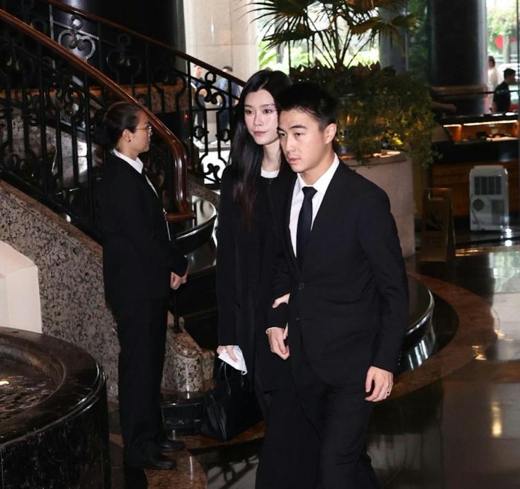 何超蕸追思會,三太四太攜四房子女出席,霍家及四大豪門集體參與