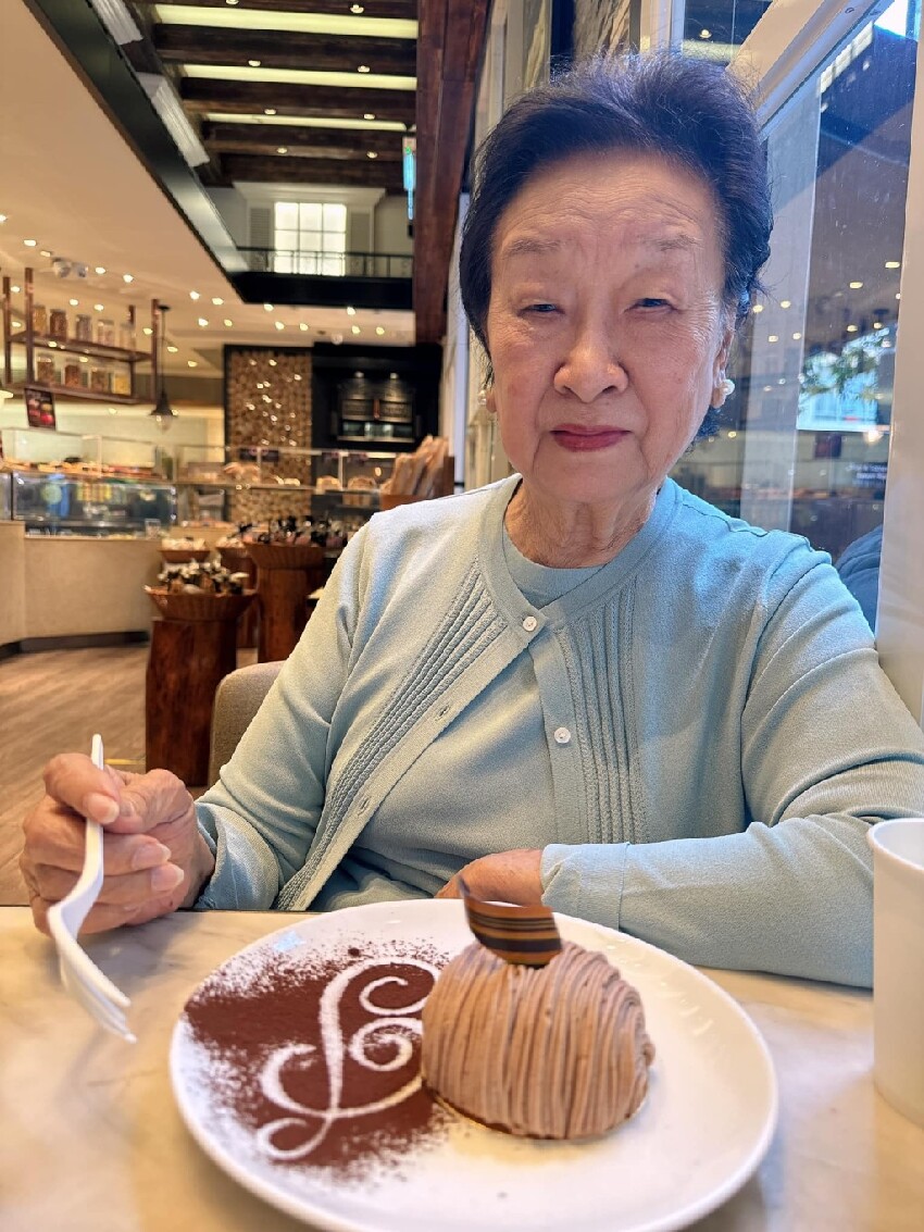 91歲香港女星近況曝光！曾是亞視烹飪節目鼻祖，離婚後終身未嫁