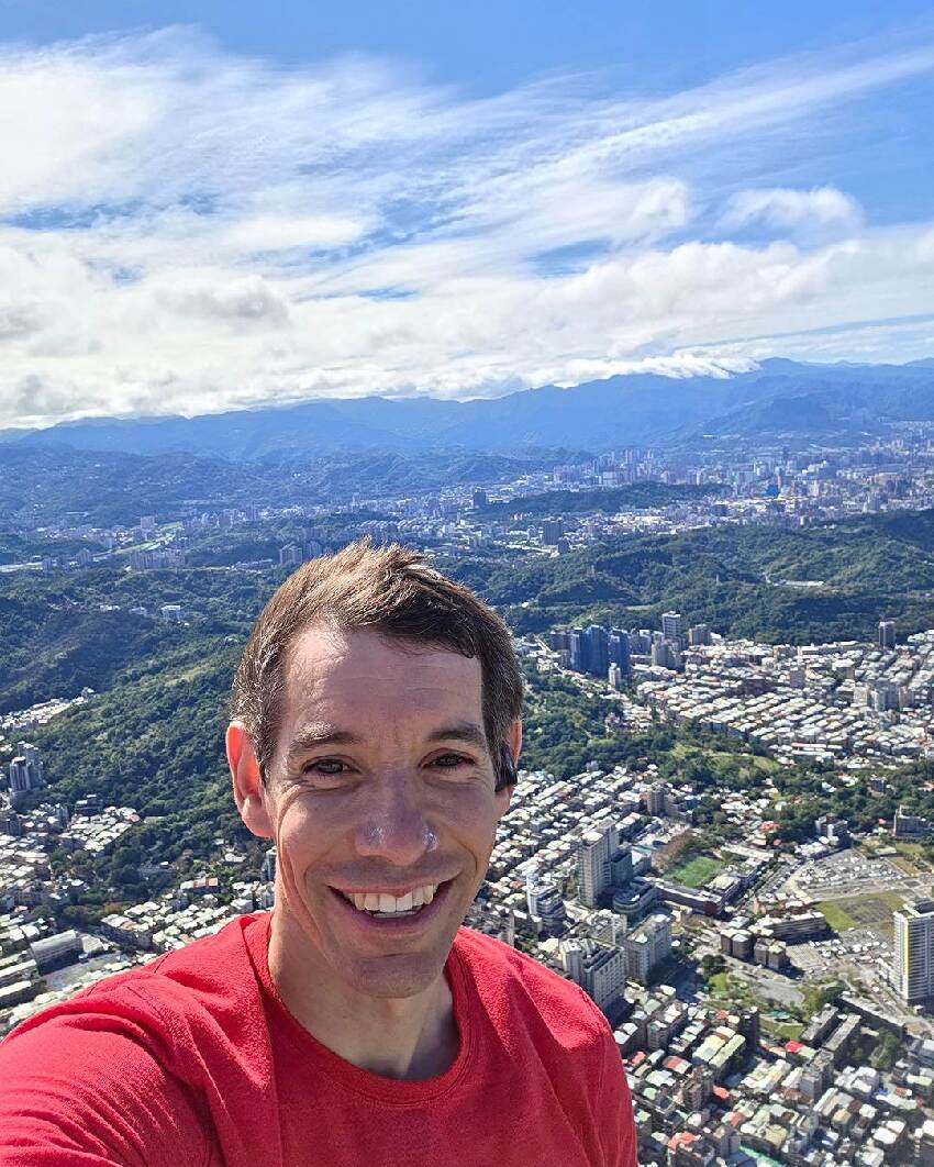 霍諾德徒手登頂101成功！驚爆「酬勞破8位數」本人霸氣回應了