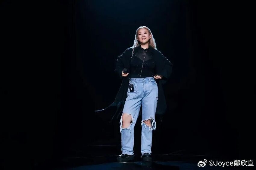 香港知名星二代現身內地，疑復出參加綜藝，金髮消瘦狀態大勇