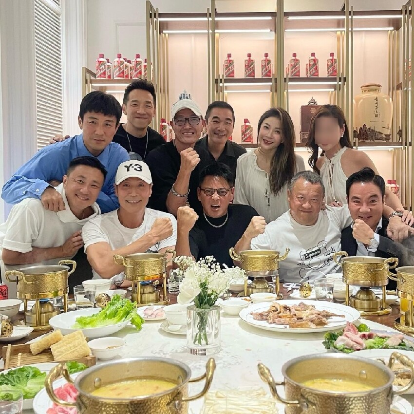 因涉毒風波星途毀盡！香港知名男星淡出娛樂圈，在內地轉行賣茶葉