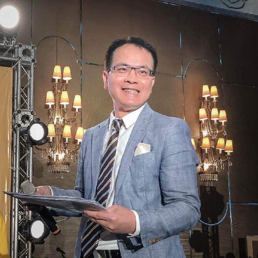 擔心鼻咽癌!鄭弘儀自曝「吞嚥困難就醫」最窄已達69%,治療9個月感慨「家族癌病史」