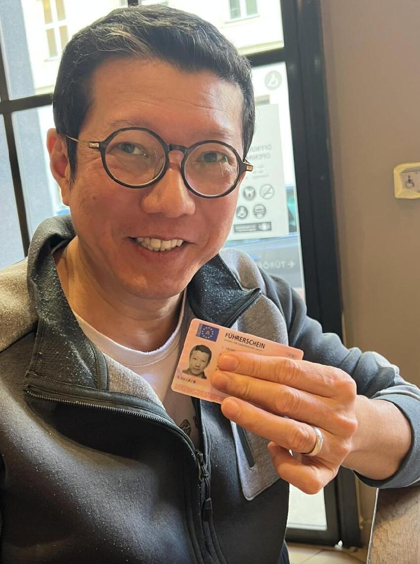 63歲TVB綠葉移民國外六年，回香港激動不已，稱國外難找家鄉味道