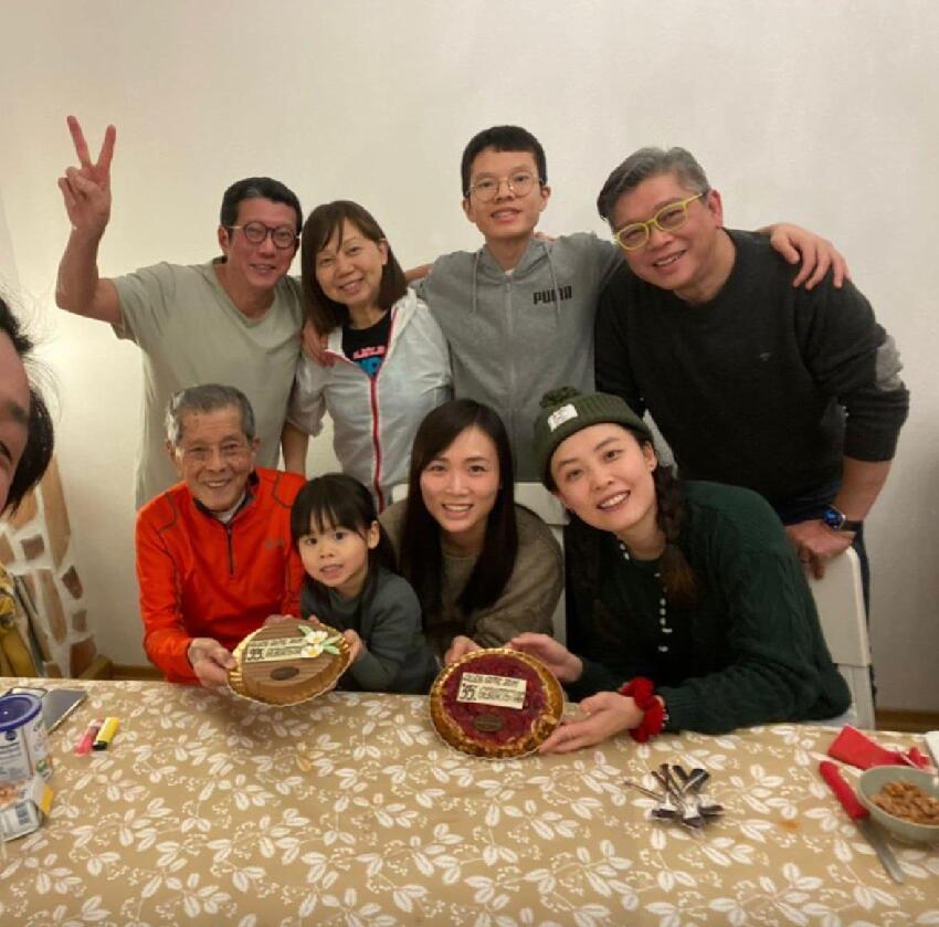 63歲TVB綠葉移民國外六年，回香港激動不已，稱國外難找家鄉味道