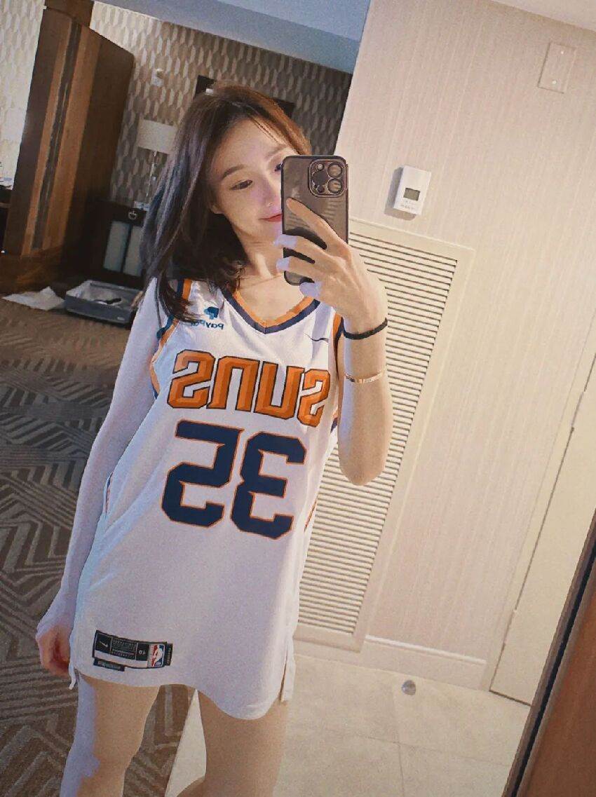 NBA頂級女記者！她的性感，被低估