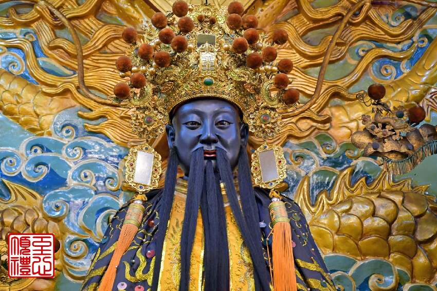 巴威來襲前夕！台灣城隍爺廟「驚見異象」 算盤「5珠離奇上升」廟方示警：全台務必小心一事