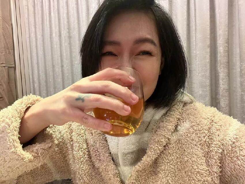 大S離世不到1年!47歲小S又迎來「1噩耗」本人崩潰證實:「還能活到幾歲?」