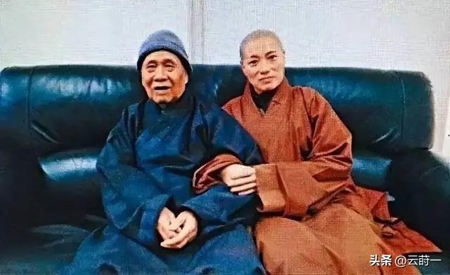 「風流尼姑」釋智定落網，翁靜晶揭露其私生活，糜爛程度令人咋舌