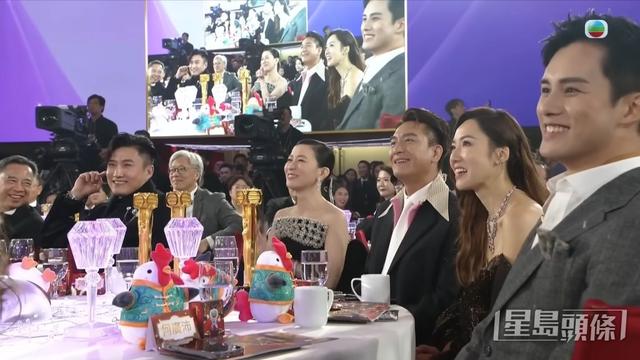 TVB頒獎禮座位安排見地位？高層旁圍滿視帝視后，力捧小生坐其中