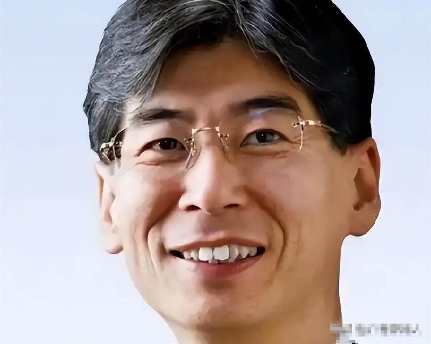 15 年前當眾喝下「核汙染水」的日本官員真實現況曝光眾人全看傻