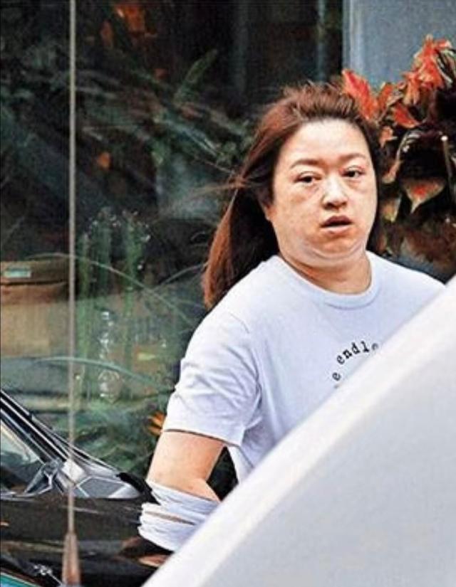 60歲TVB花旦楊羚身形大變走樣,出身演藝世家,年輕時清純模樣令人懷念感慨