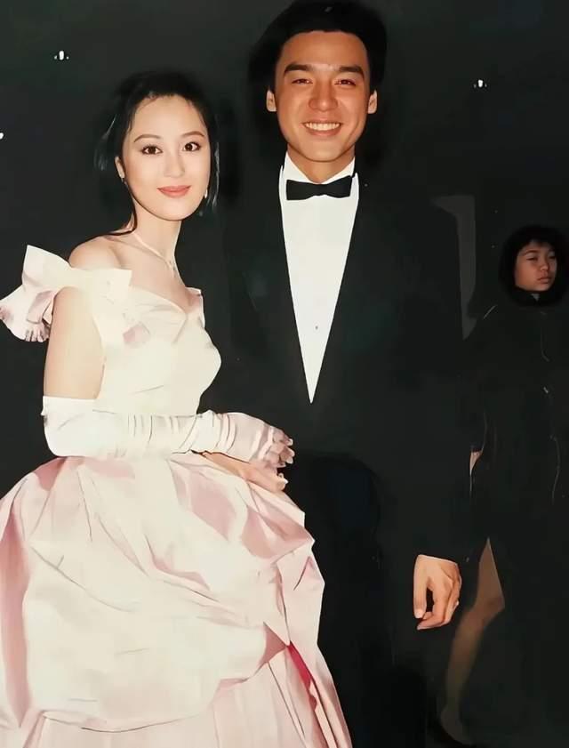 41歲仍拍三級片追求刺激？從豪門千金再到第一妖女，她在追求啥