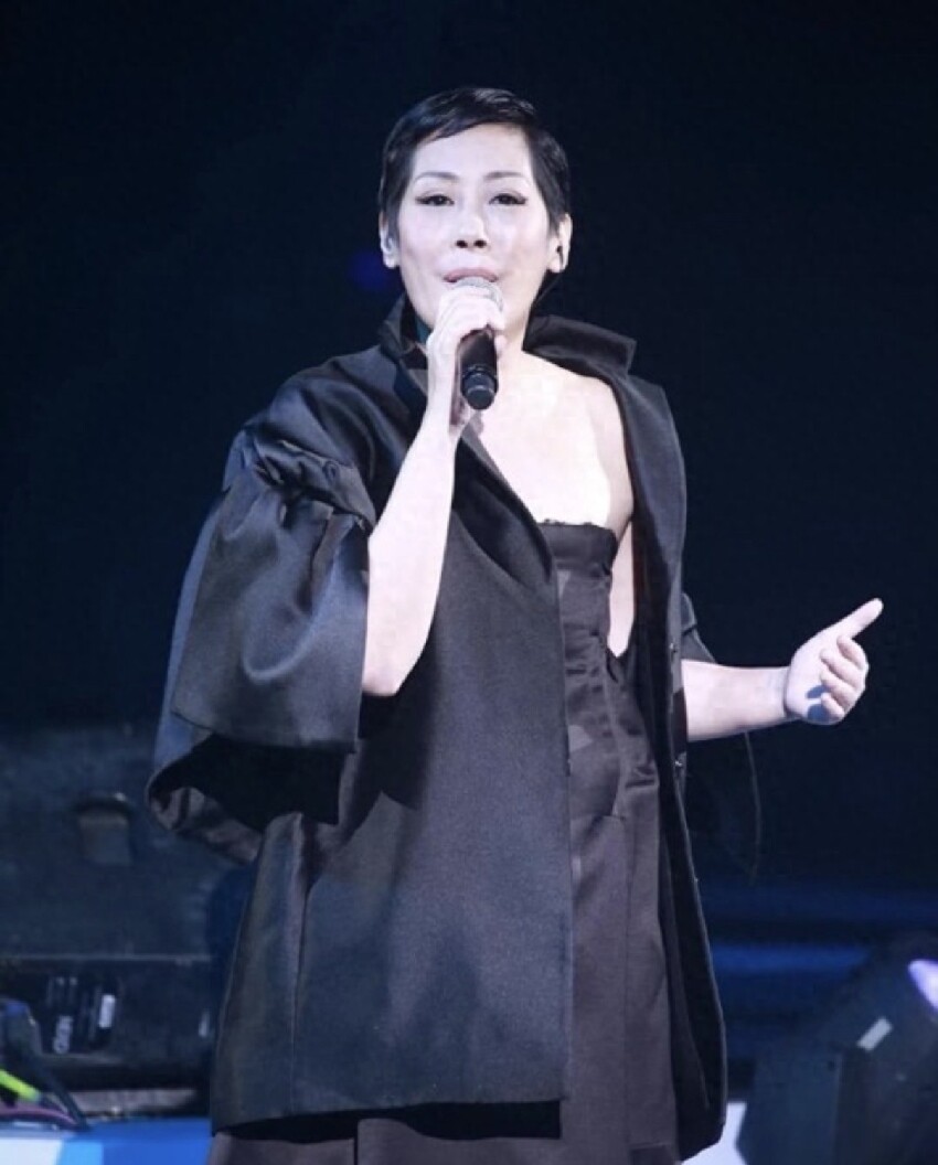 59歲關淑怡近況曝光,送ICU昏迷兩周后奇迹蘇醒,在家中長期休養