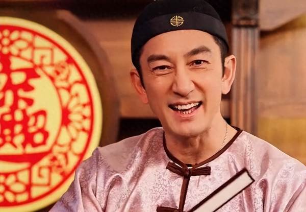 吳啟華豪擲650W娶了嬌妻石洋子，婚後5億被揮霍光，還要爭撫養權