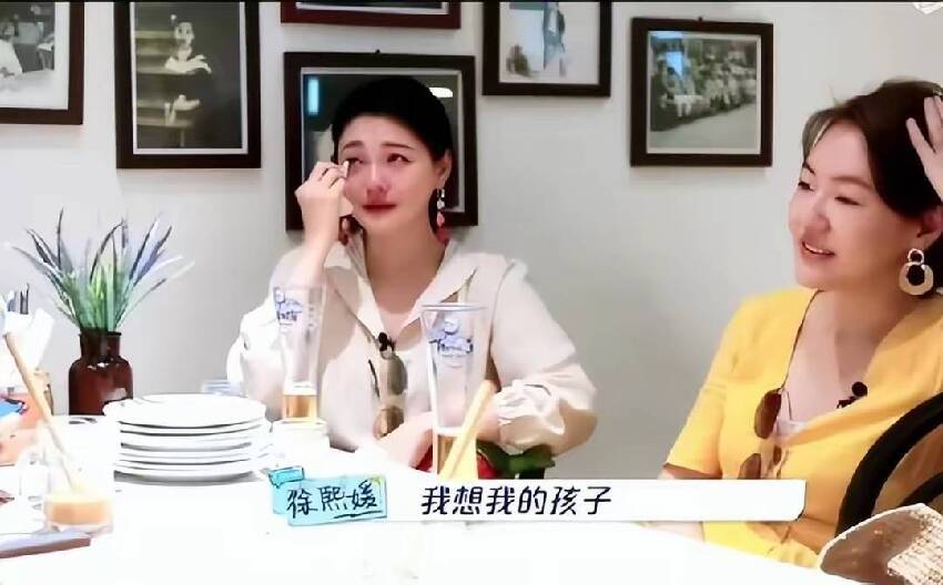 人走茶涼!大S未過頭七,兩個孩子就被區別對待,大人只顧搶利益