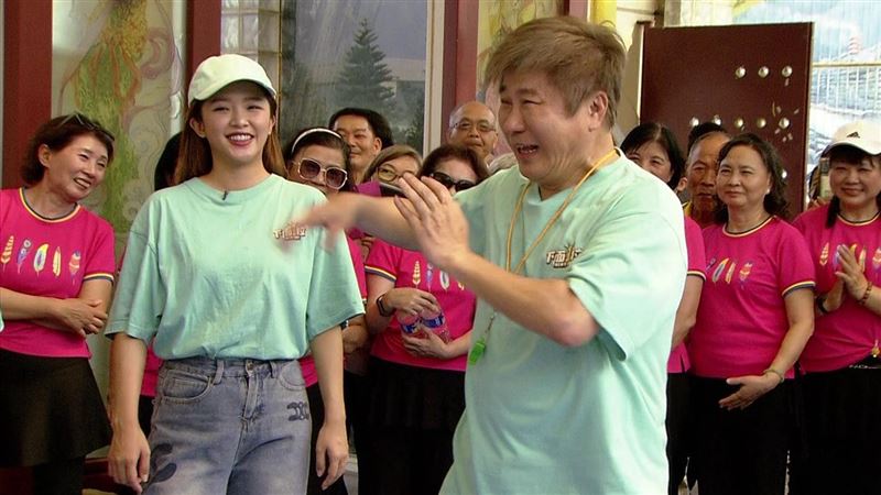 66歲主持天王胡瓜驚傳「吞嚥困難」急就醫！親吐恐怖病況惹心疼，醫警告「3大壞習慣」千萬別輕忽！