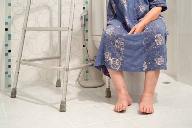「陰挺」是什麼病？主要原因是什麼？女性要遠離這種「社交癌」