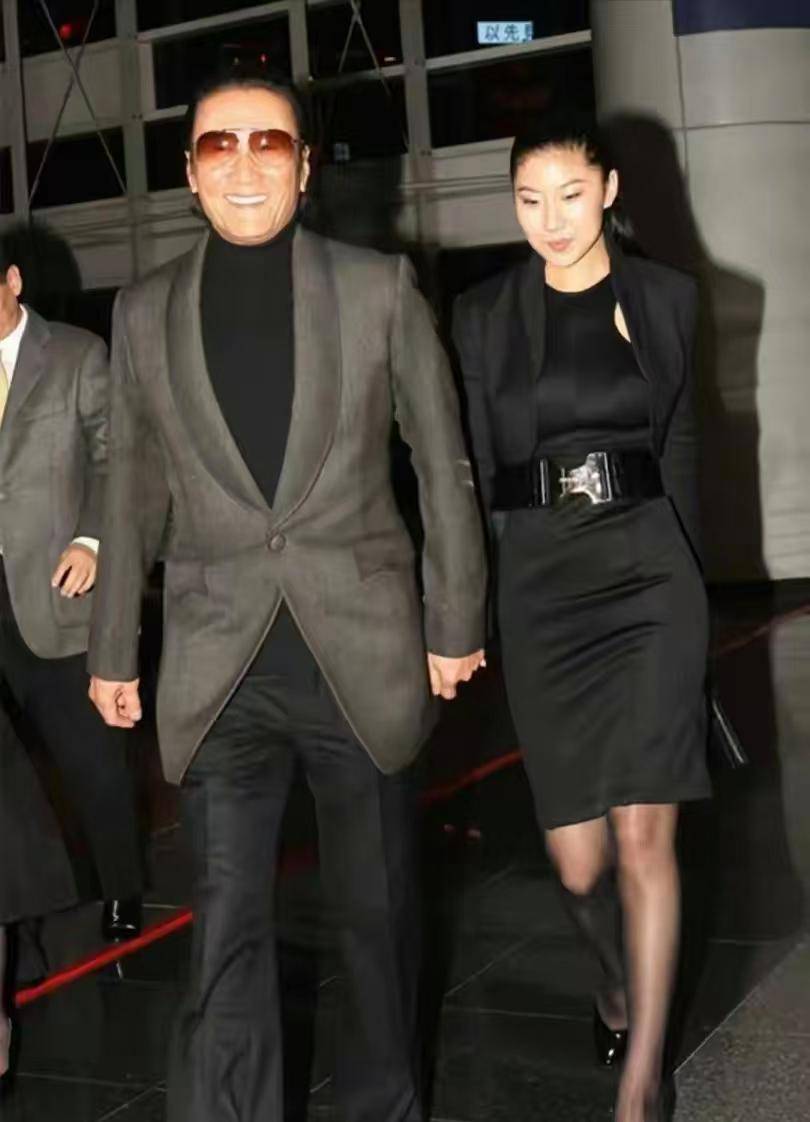 謝賢去世了！他一生深愛的3個女人，專一的他臨終前會先想到誰？