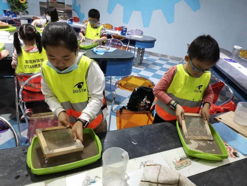 不一定要去旅遊,10種低成本帶孩子見世面的方式,讓孩子格局炸裂