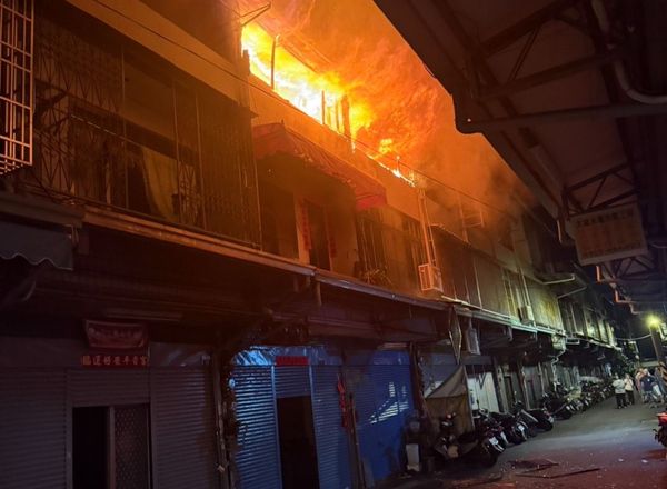 台中大里奪命！警消悲見「母女三人相擁而亡」　前夫趕來崩潰