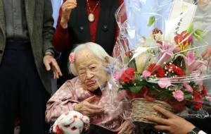 她是吉尼斯認定全球最長壽老人，活了117歲跨越3個世紀，當被問長壽秘訣，只說了4個字！