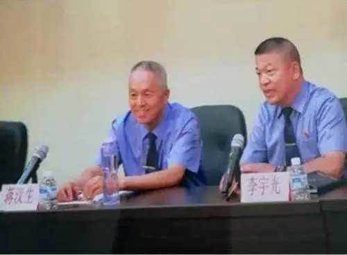 男子在監.獄服刑了16年, 還剩15天被釋放, 法官: 對不起, 抓錯人了