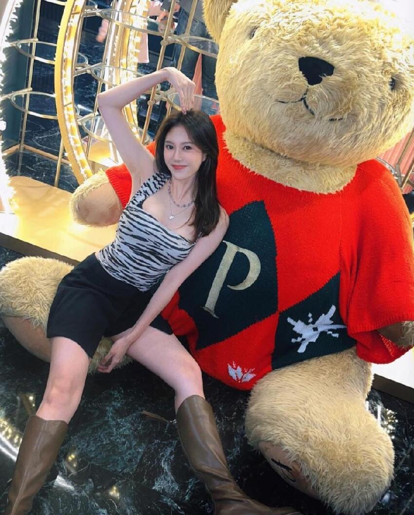 31歲港姐自曝一天打四份工,打算移居內地,稱生活壓力可減少一半