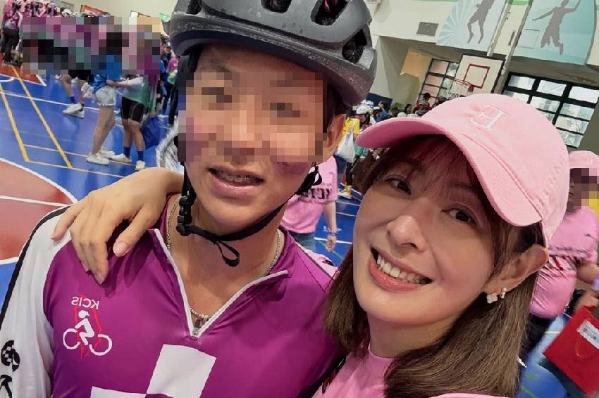 賈永婕迎兒子平安回家痛哭落淚 意外曝陶晶瑩素顏照