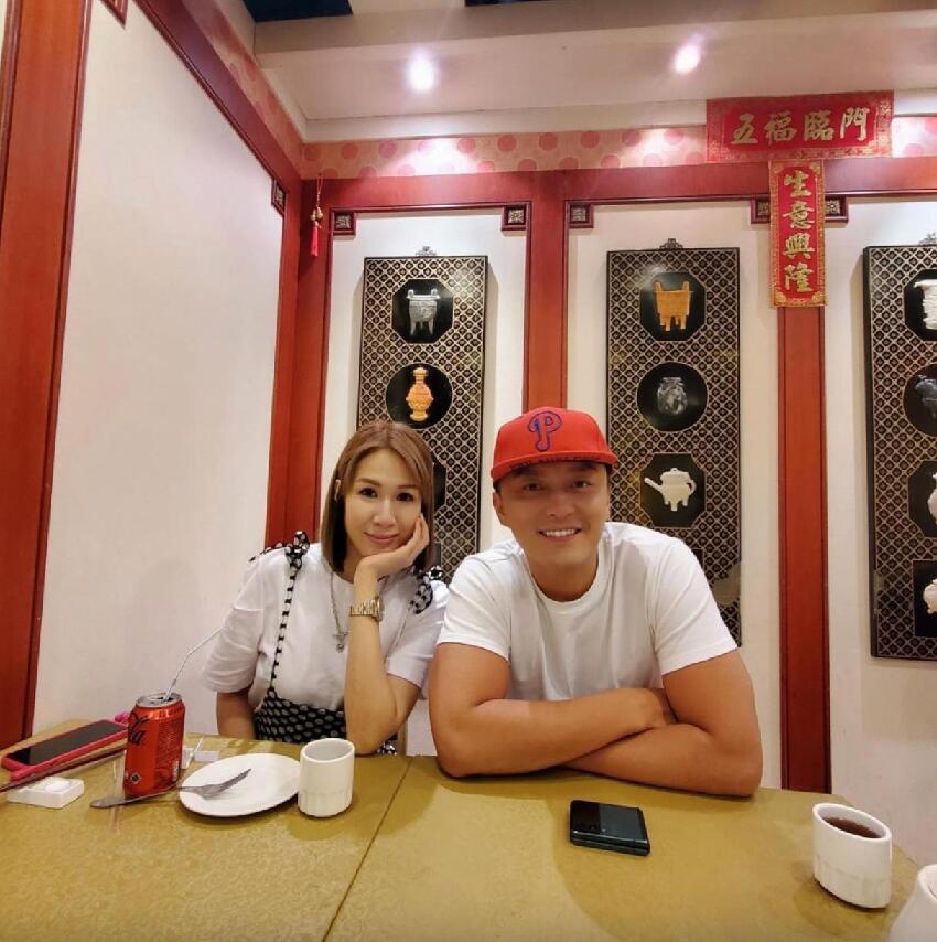 庄思明首談楊明酒駕事件，自曝曾躲在房間哭，婚禮給楊明下禁酒令