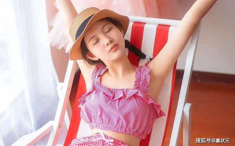 喜歡一個女人,絕對不能當「舔狗」,不但掉價還得不到