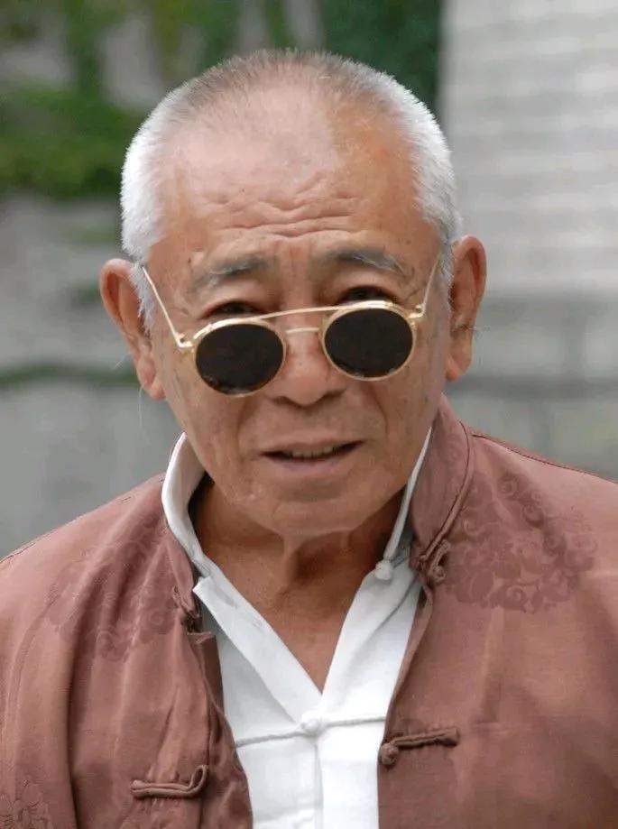 香港老戲骨谷峰去世!享年95歲,知情者曝光去世前細節,令人唏噓