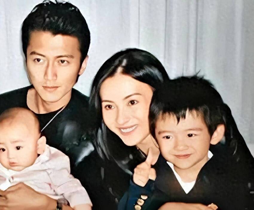 張柏芝徹底坦白：3年流產4次，重病纏身，原來謝霆鋒真沒說錯