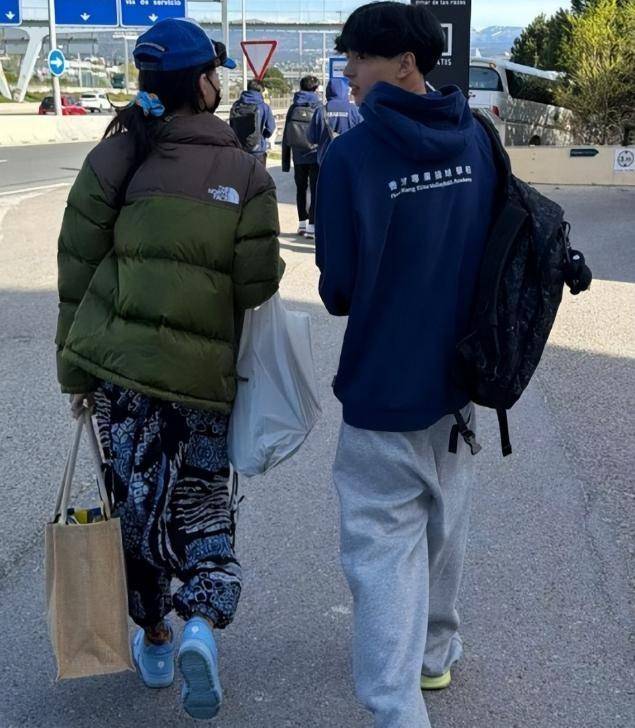 張柏芝徹底坦白：3年流產4次，重病纏身，原來謝霆鋒真沒說錯